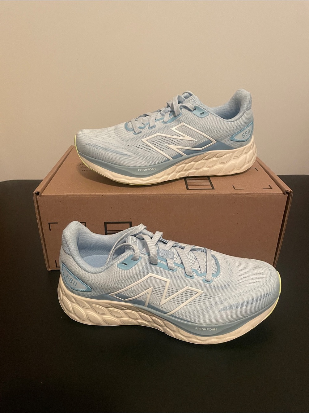 New Balance Fresh Foam 680 Women’s 8.5 JB